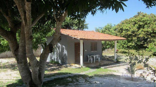 Baixou Preço!!! Lindo Sítio Com 3 Casas E Piscina No Cumbuco, Área Total De 78.307m² - Ch0001