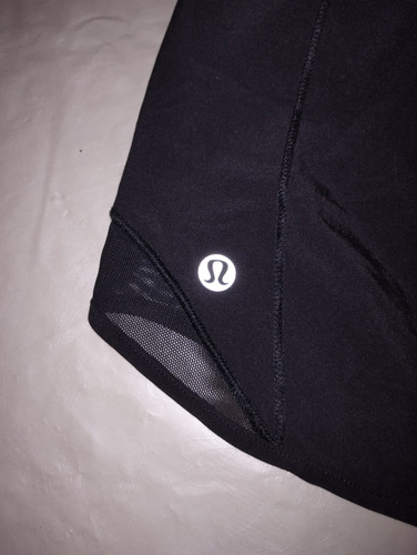 Short Corto Lululemon Dama Talla 4 Color Negro (Usado)