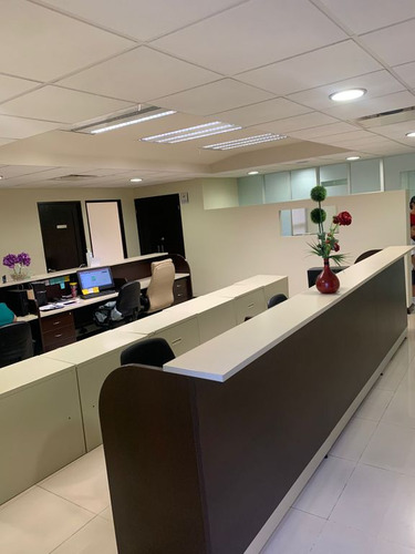 St Renta De Locales Consultorios En Los Doctores