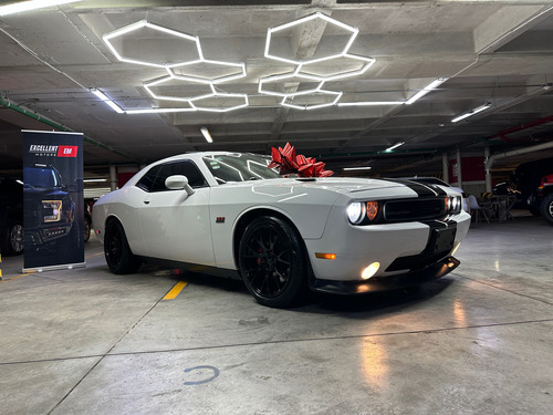 Dodge Challenger 6.4 Srt8 V8 At