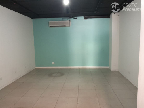Local Comercial En Arriendo En Las Condes