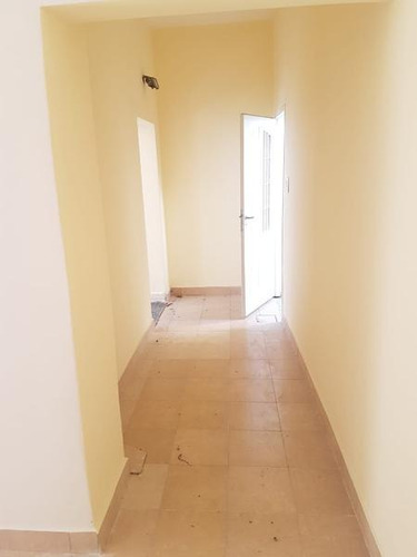 Casa En Venta En Saavedra Con Patio - Solo Para Destino Comercial / Profesional