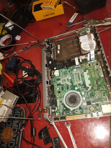 Reparación De Equipos Celulares Y Computadoras