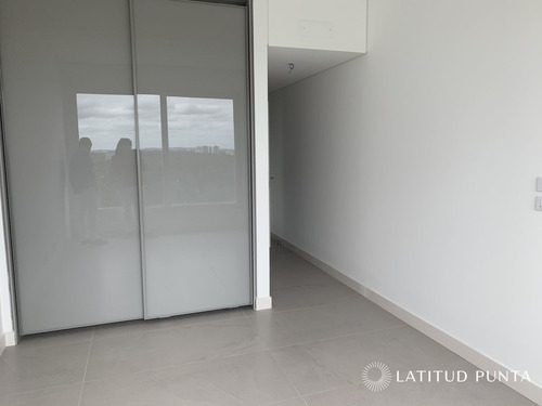 Imagen 12 de 30 de Apartamento En Le Parc Iii, 3 Dormitorios