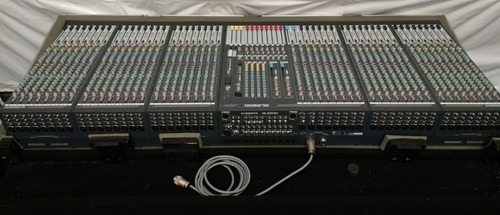Mezcladora Allenyheath Gl2800 48ch Incluye Rack. (Usado)