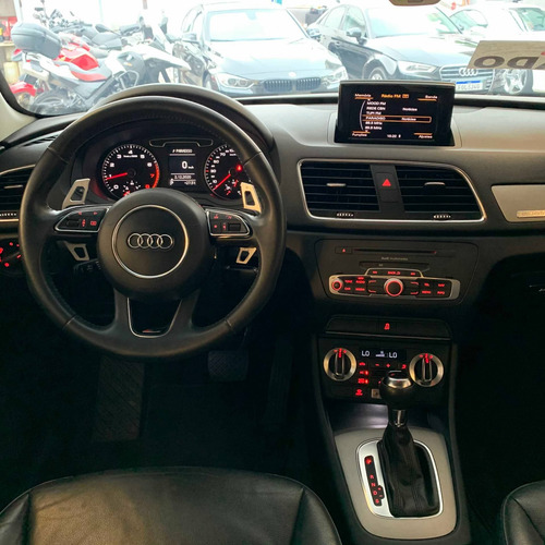 Audi Q3 2.0 Tfsi Ambiente Quattro 4p Gasolina S Tronic