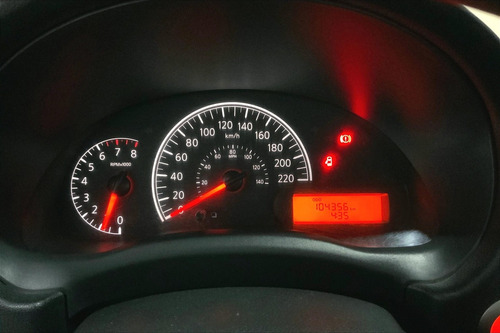 Imagen 24 de 25 de Nissan Versa Sedan 4 Pts Sense, Tm5, A/ac, Ve