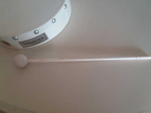 Imagen 4 de 4 de Pandero De 8'' / 20cm Con Palillo Knight Jb908p