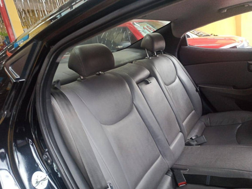 Imagem 12 de 15 de Hyundai Elantra 1.8 Gls 16v Gasolina 4p Automático