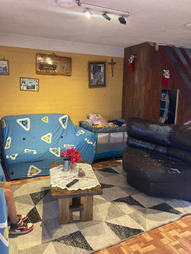 Venta De Casa En Colina, Cerca De Locomocion - Colegios