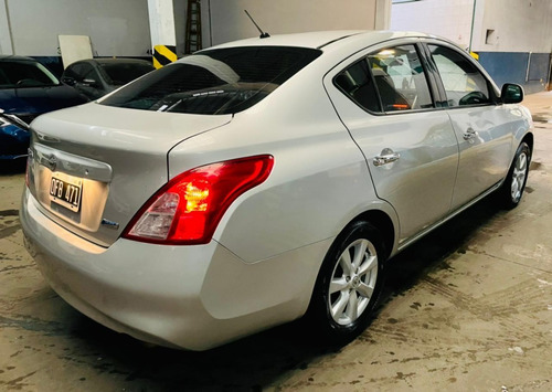 Nissan Versa Advance Pure Drive