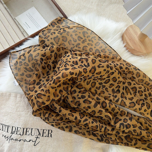 / Pañuelo A La Moda Retro Con Estampado De Leopardo,