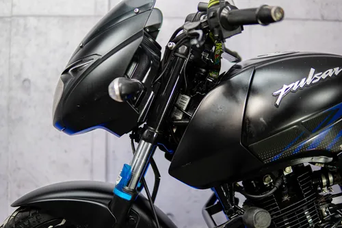 Bajaj Pulsar 180 Fi Neon 2022