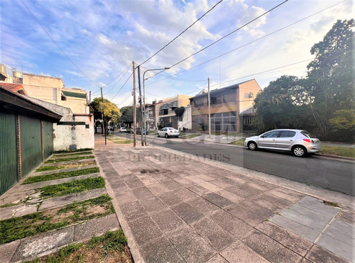 Venta Cochera Fija Cubierta Y Baulera Villa Martelli