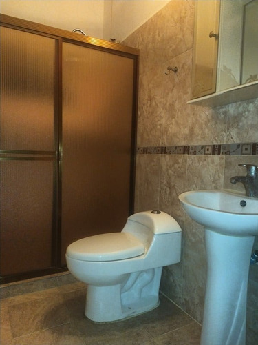 Imagen 7 de 10 de Venta De Casa En Urb. Prados Del Lago Ciudad Alianza Inc-069