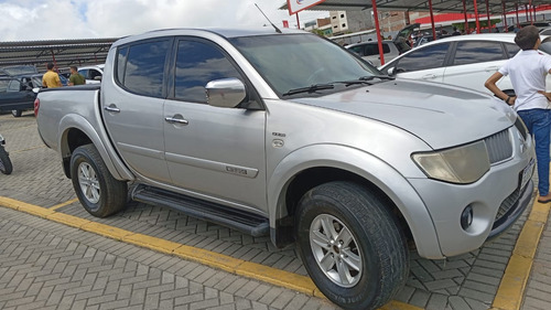 Mitsubishi L200 3.2 Triton Hpe Cab. Dupla 4x4 Aut. 4p