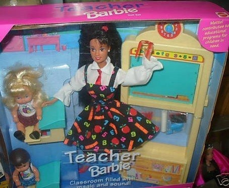 Juego De Muñecas Barbie Teacher Con Sonds Reales Y 2 Estudi