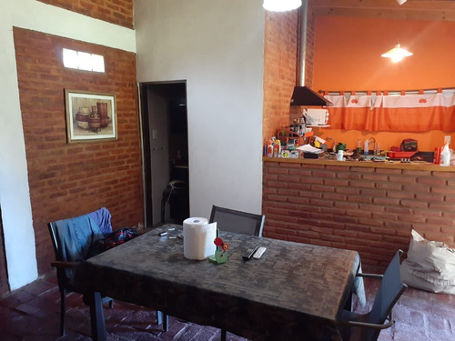 Casa De 3 Ambientes En General Rodríguez