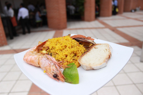 Imagen 8 de 10 de Paella Delivery En Toda Caracas Paellascaracas