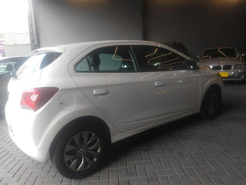 Chevrolet Onix Joy Hatch 1.0 8v Black Edition Flex Mec.