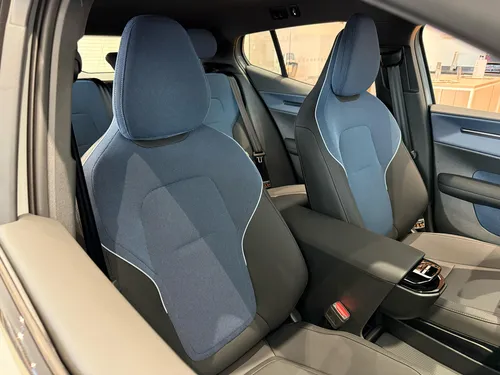Volvo EX30 CORE E40