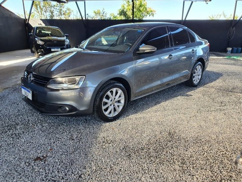 Imagem 3 de 10 de Jetta 2.0 Comfortline Flex 4p Tiptronic