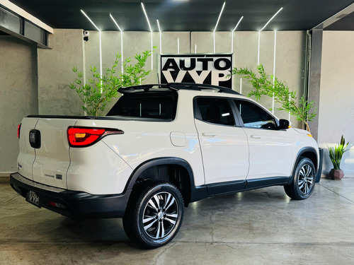 Fiat Toro 1.3 Freedom 16v Turbo Flex 4x2 Aut. 4p