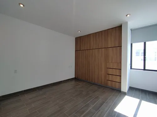 Casa En Venta Con Recamará En Planta Baja Fracc El Cielo León Gto. Zona Norte
