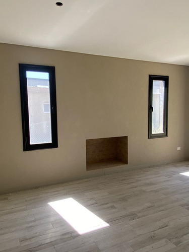 Imagen 7 de 27 de Casa A La Laguna En Venta En El Cantón, Escobar
