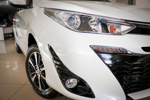 Toyota Yaris 1.5 Xl Plus Connect Cvt (flex)