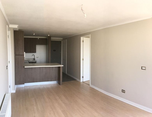 Moderno Con Dos Dormitorios En Suite