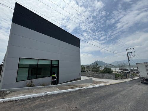 Bodega Con 225kvas A 5min Piq
