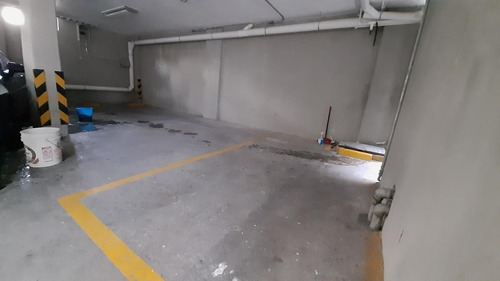 Departamento En Renta En Nápoles Con Terraza, Superubicado!