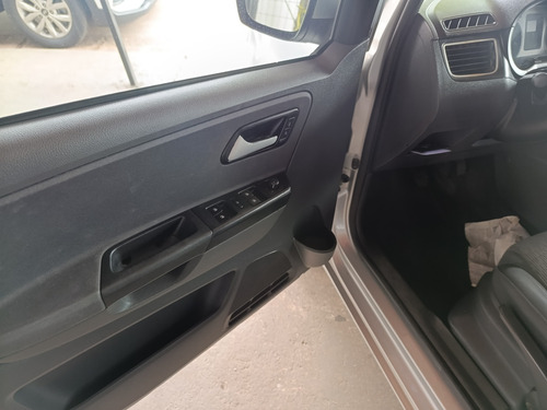 Volkswagen Fox 1.0 MI 8V FLEX 4P MANUAL