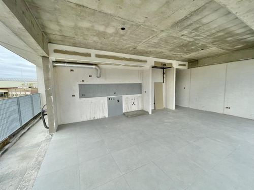 Departamento De Tres Ambientes En Tigre Centro, Frente Al Río | Tigre