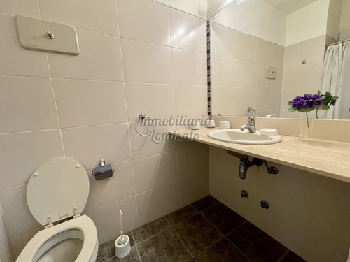 Oportunidad De Venta Apartamento 2 Dormitorios Con Cochera- Ref: 16