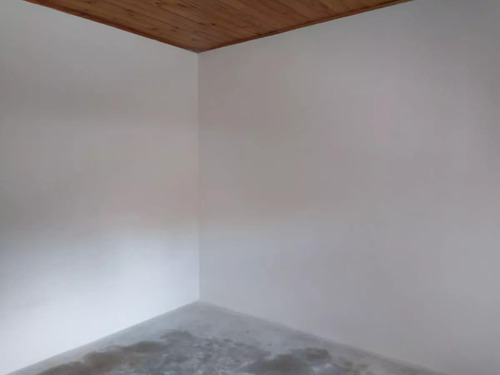 Casa En Venta - 2 Dormitorios 2 Baños - Cochera - 425mts2 - Pilar