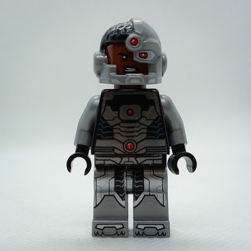 Lego Cyborg Minifigura 76028