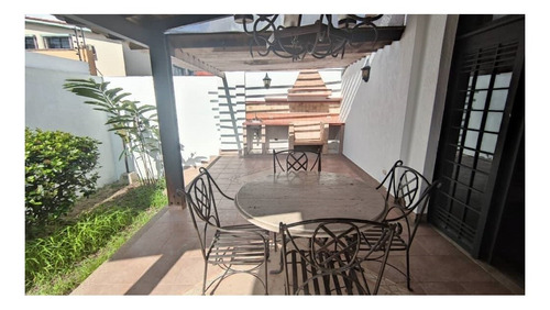 Imagen 1 de 30 de Casa En Venta En Altos De Guataparo Negociable Mmg 130613