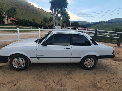 Imagem 3 de 11 de Chevrolet Chevette
