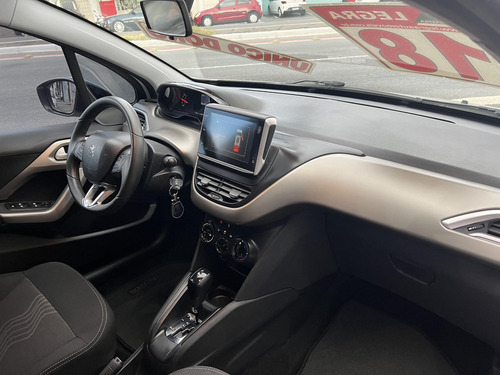 Imagem 11 de 13 de Peugeot 2008 Allure 1.6 Aut. 16v Flex 2018