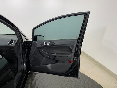 Imagem 12 de 19 de Ford Fiesta 1.6 16v Se Flex 5p