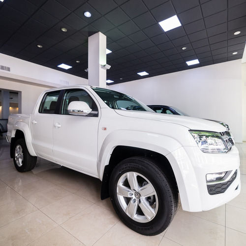 Imagen 2 de 15 de Volkswagen Amarok Highline 4x2 Automatica Año 2023 #30