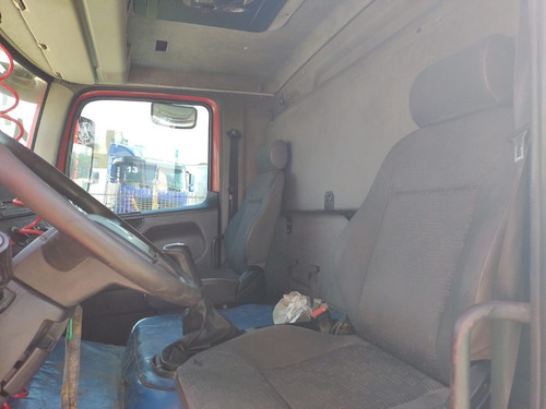 Imagem 7 de 13 de Vw 24280 Constellation Truck No Chassi 2013