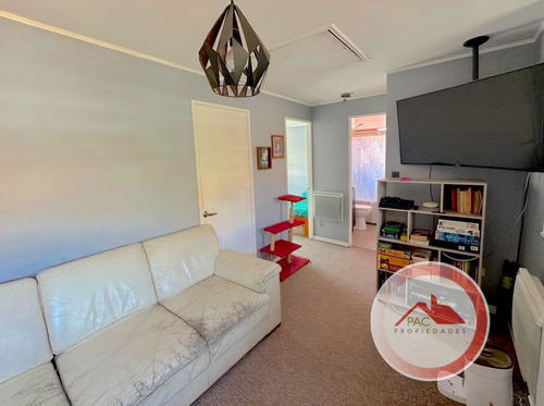 Amplia Casa En Venta 4d/3b Con Piscina En Valle Lo Campino