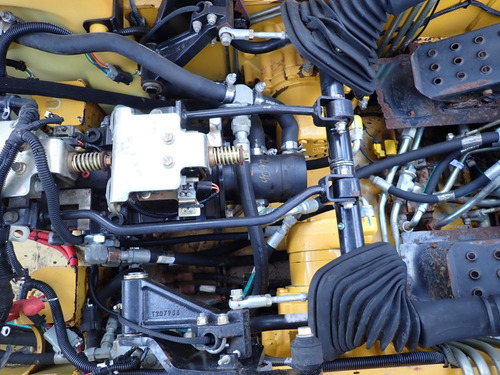 Minicargador John Deere 318d Año 2012 Folio 16428