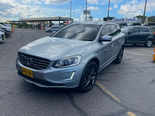 Volvo XC60 2.0 T5 Awd Summum
