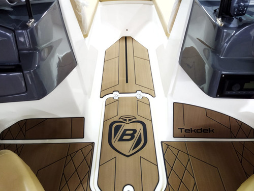 Lancha Bermuda Discovery 190 Yamaha 200 V6 4t 2025