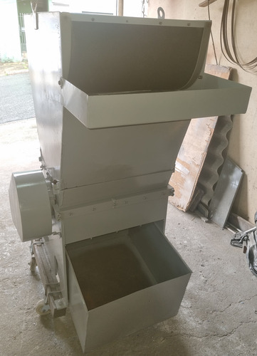 Moinho Triturador De Plástico 20cv Boca 600x300 (Usado)