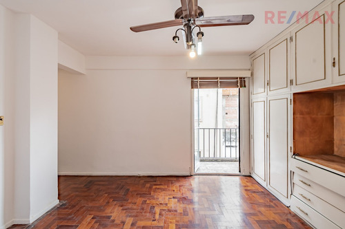 Imagen 2 de 15 de Venta Monoambiente Con Balcon Corrido - Almagro